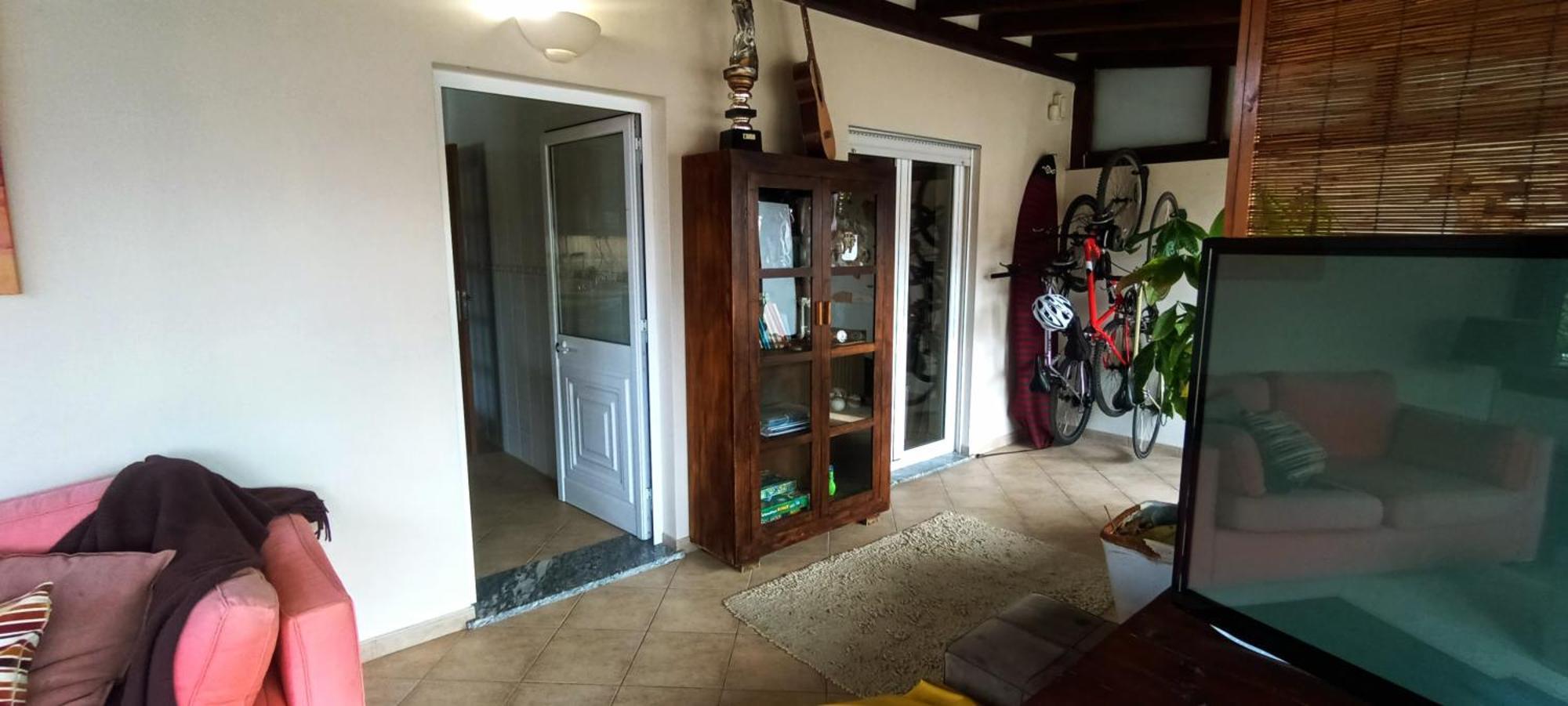 Linos House *